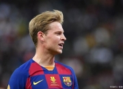 开云下载-马努联中后卫发挥低迷，频频失误影响球队的简单介绍