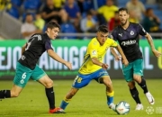 开云足球直播-斯帕尔险胜阿贾克斯，晋级八强