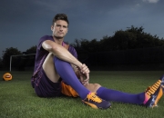 开云体育中国-绿茵场与篮球馆的双重奏，英超争冠焦点战与吉林加时奇迹的交响