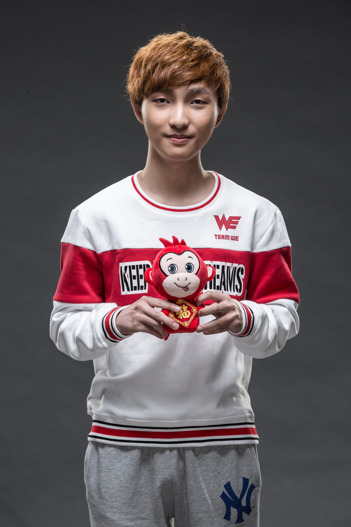 V5横扫TeamWE,Hylissang制霸全场的简单介绍 V5横扫TeamWE,Hylissang制霸全场的简单介绍