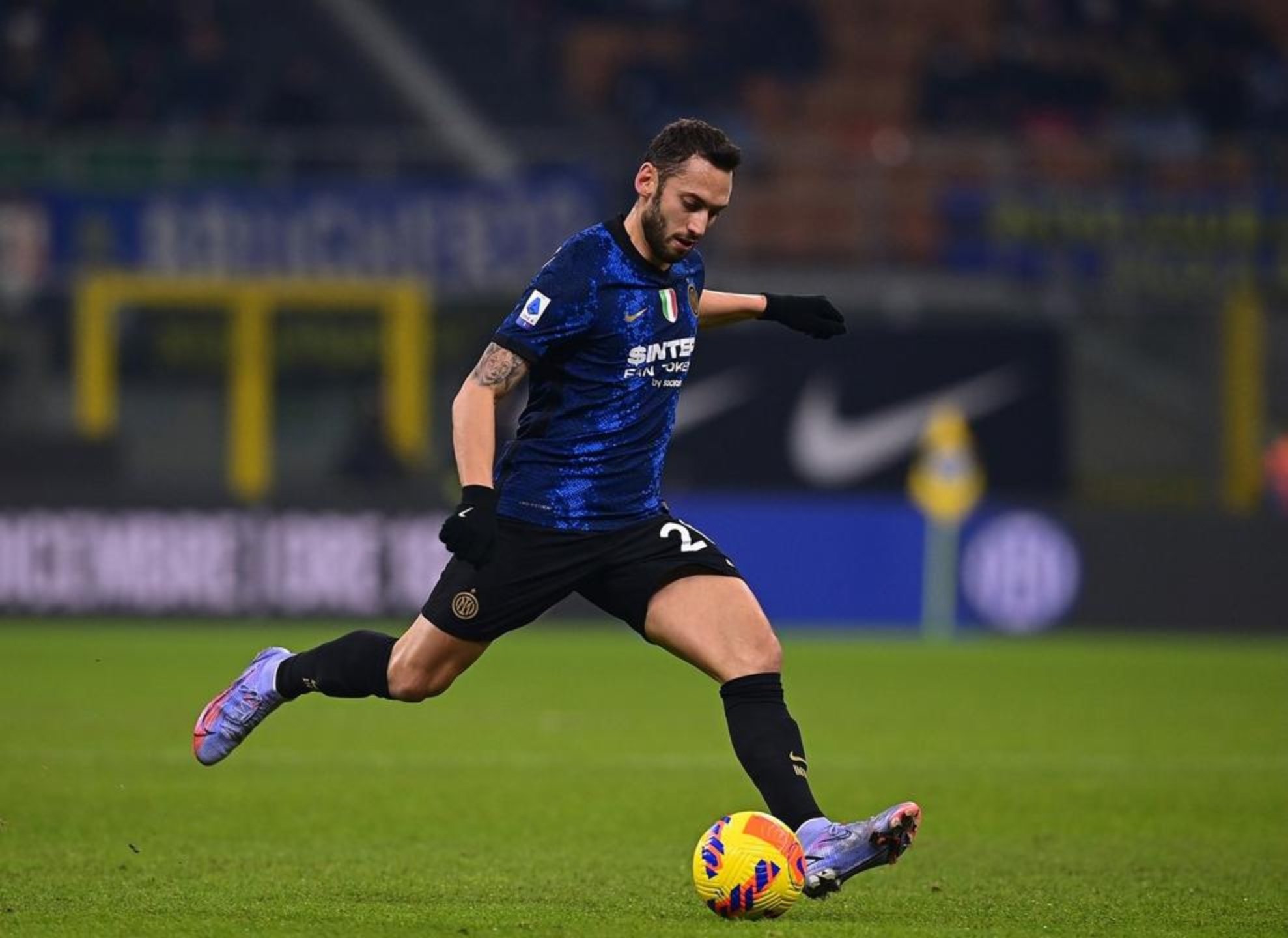 国际米兰绝地反击切尔西,弗拉霍维奇关键制胜的简单介绍 国际米兰绝地反击切尔西,弗拉霍维奇关键制胜的简单介绍