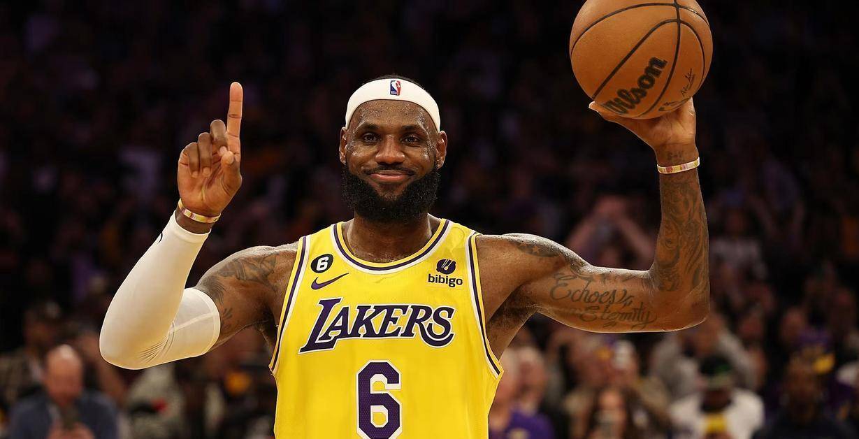 包含菲律宾男篮轻取阿根廷男篮,詹姆斯统治全场的词条 包含菲律宾男篮轻取阿根廷男篮,詹姆斯统治全场的词条