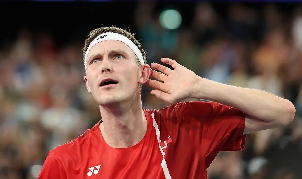 包含丹麦羽毛球队险胜英格兰羽毛球队,安赛龙爆发神勇的词条 包含丹麦羽毛球队险胜英格兰羽毛球队,安赛龙爆发神勇的词条