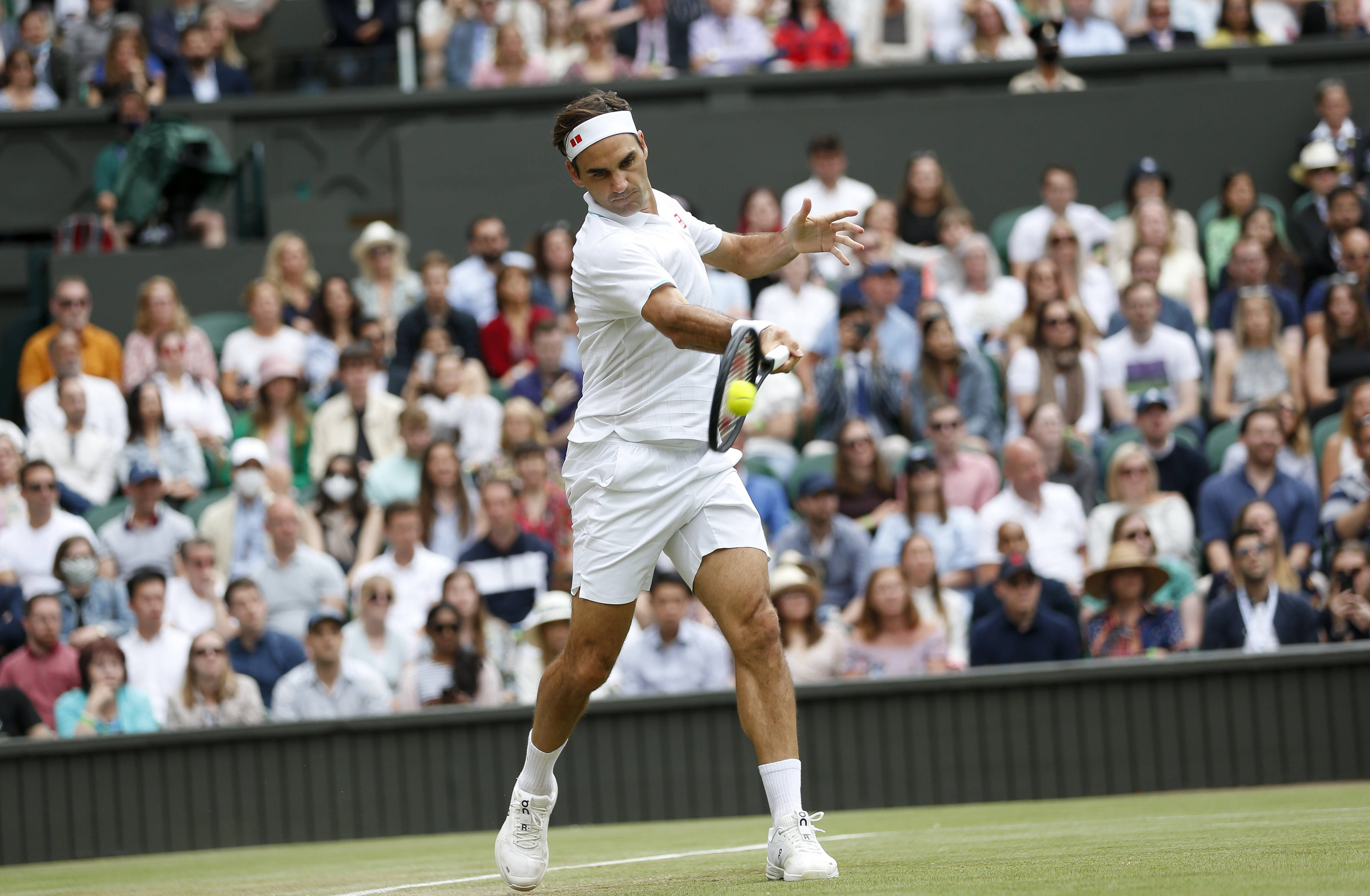 包含世界网球队横扫英国网球队，费德勒惊艳世界的词条