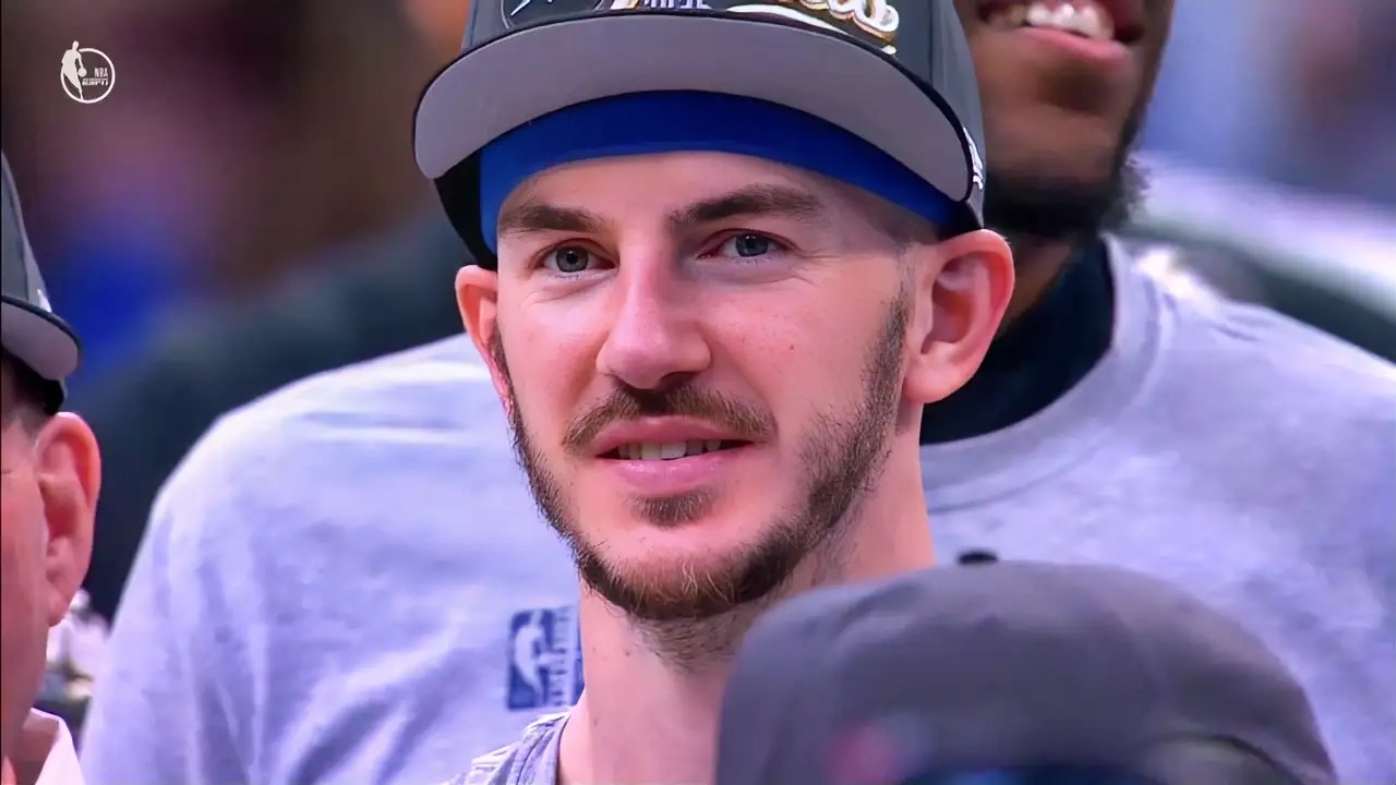 澳大利亚男篮力克国王,卡鲁索完成帽子戏法 澳大利亚男篮力克国王,卡鲁索完成帽子戏法