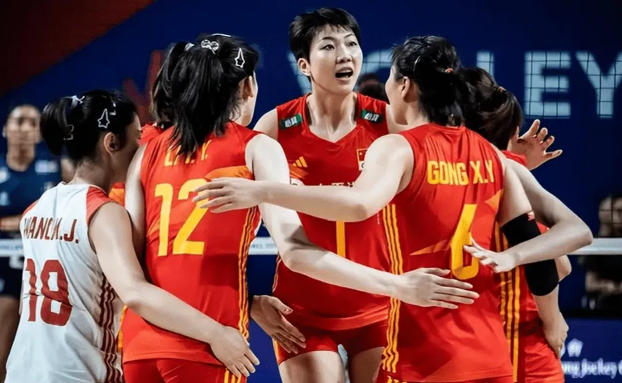 火花四溅:比赛中的关键时刻如何决胜负?的简单介绍 火花四溅:比赛中的关键时刻如何决胜负?的简单介绍