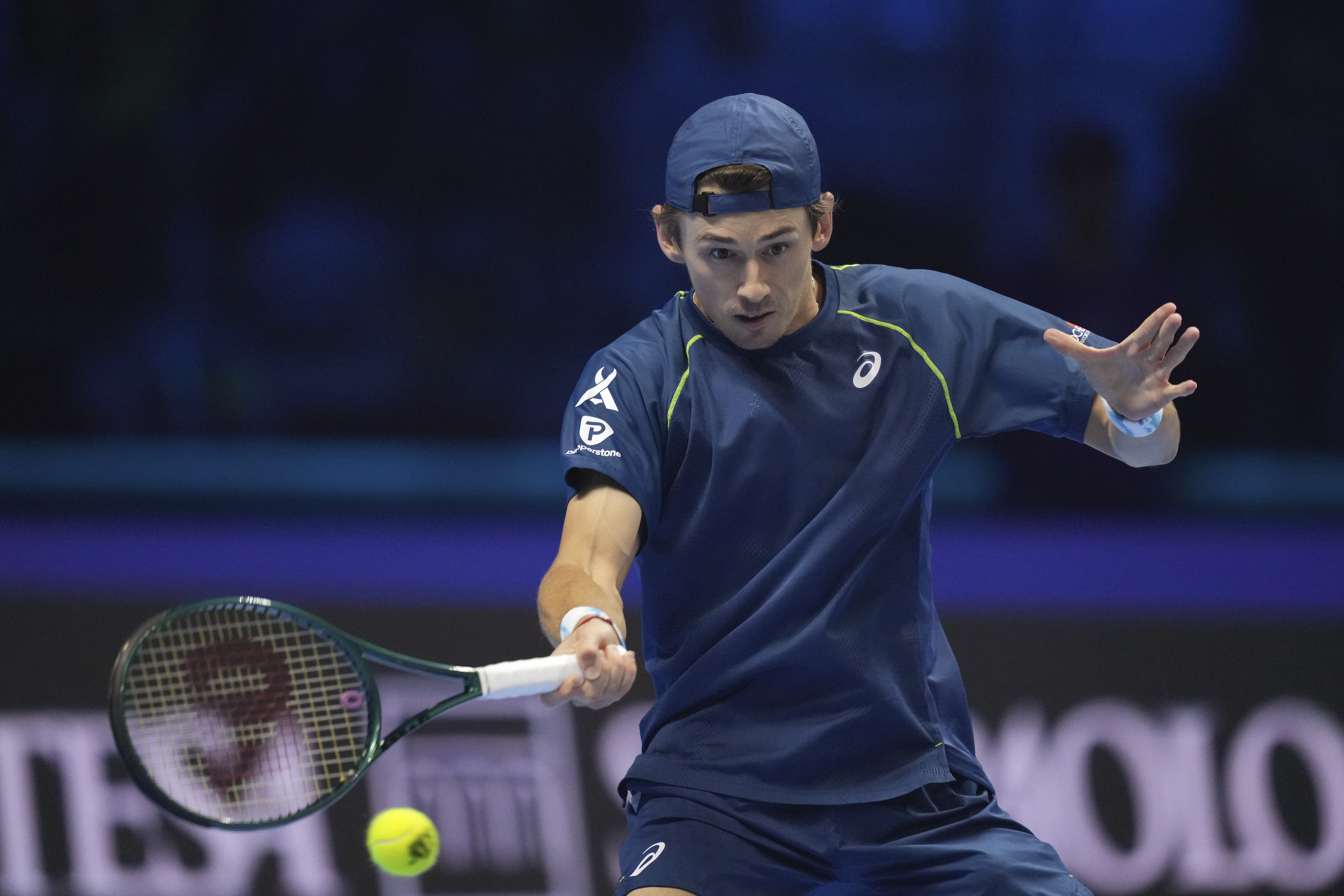 关于年终总决赛逆转澳网,梅德韦杰夫关键制胜的信息 关于年终总决赛逆转澳网,梅德韦杰夫关键制胜的信息